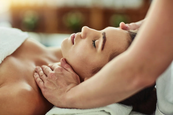 Face Head Neck and Shoulder Massage at Pure Beauty Lounge, Hampton TW12